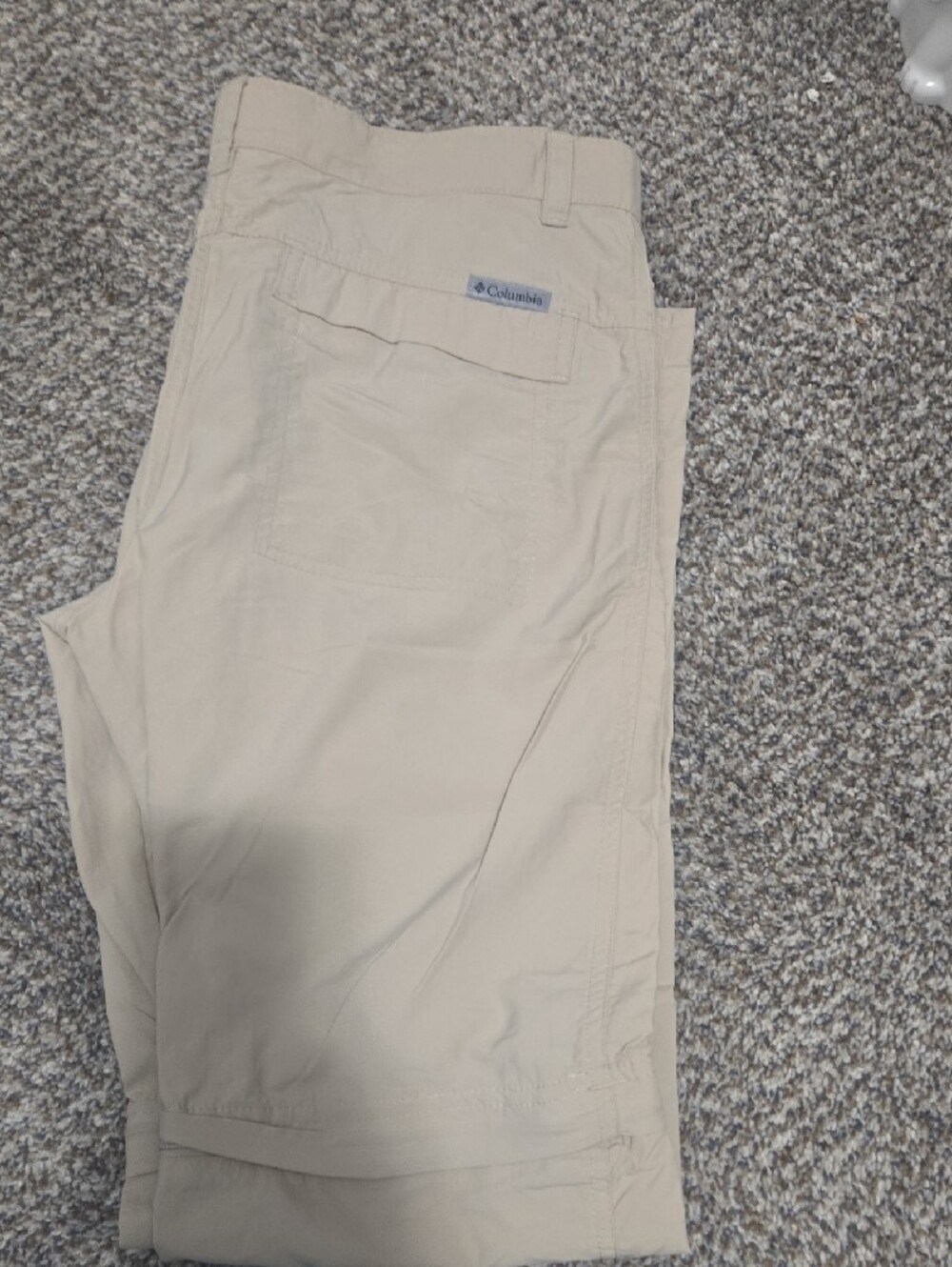 Columbia Women's Beige Convertible Cargo Pants - Picture 5 of 6